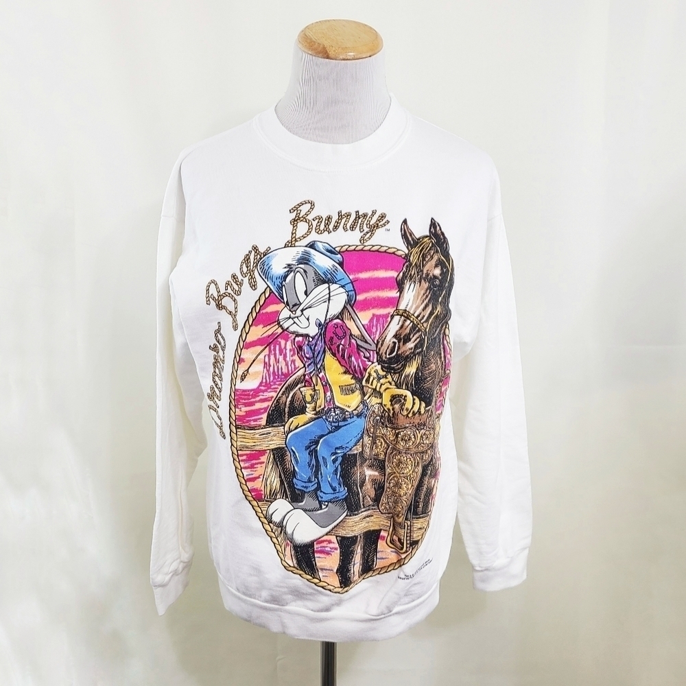 Vintage 90s Bronco Bugs Bunny sweatshirt Looney Tunes size small